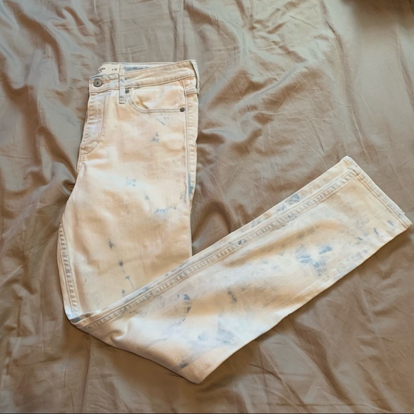 A&F Acid Washed High Rise Jeans - Picture 1 of 7